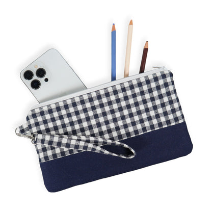 Wristlet Sewing Kit