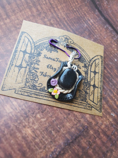 Gypsy Horse (yarn crochet knit)